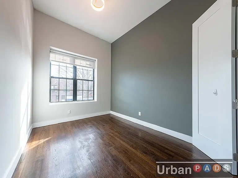 1111 Clarkson Ave #2F — Photo 5