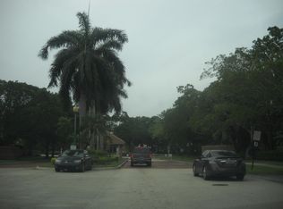 1379 SW 105th Ave, Pembroke Pines, FL 33025