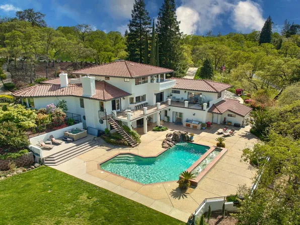 5407 Ridge Park Dr, Loomis, CA 95650