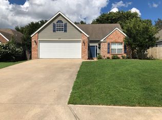 536 Clearwood Ave, Springdale, AR 72764