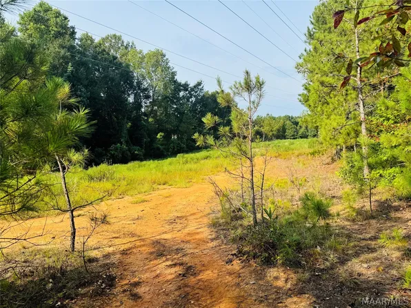 3 Copeland Rd, Wetumpka, AL 36092