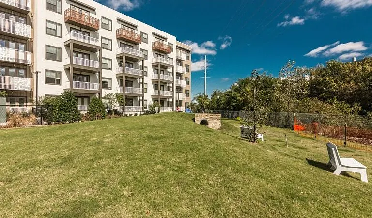 The Shay Apartments — Photo 20
