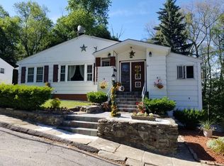 23 Rydal St, Worcester, MA 01602