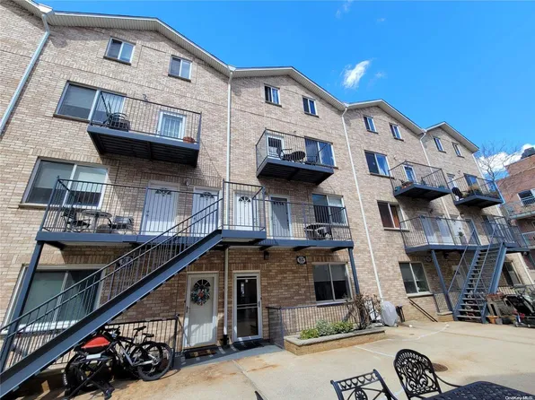 963 Kent Avenue #C1, Brooklyn, NY 11205