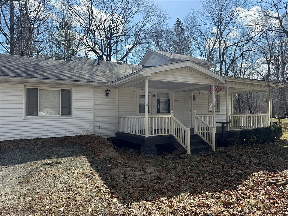 1st image of 118 Carnahan Ln