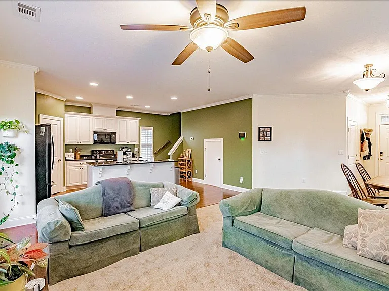 531 Brantley Cove Cir — Photo 30