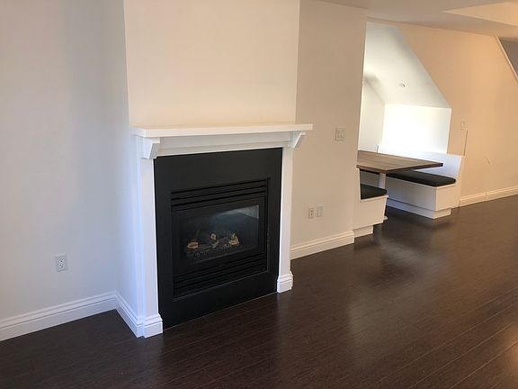 2nd image of 418 Bosworth St #A