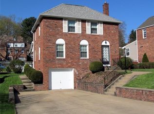 260 Constitution Dr, Pittsburgh, PA 15236