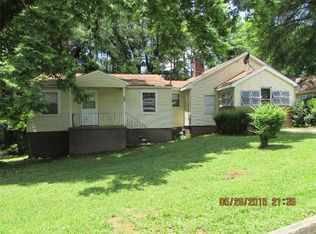 219 Taylor Cir, Palmetto, GA 30268