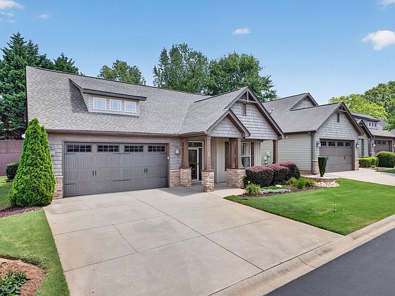 2nd image of 26 Dolerite Dr