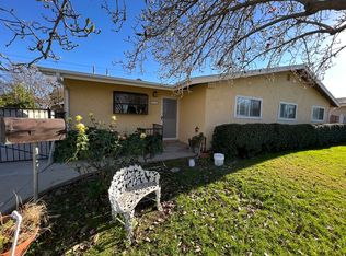 220 Lilac Ct #1, Redlands, CA 92373