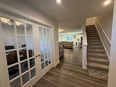 111 Dursley Cir — Photo 4