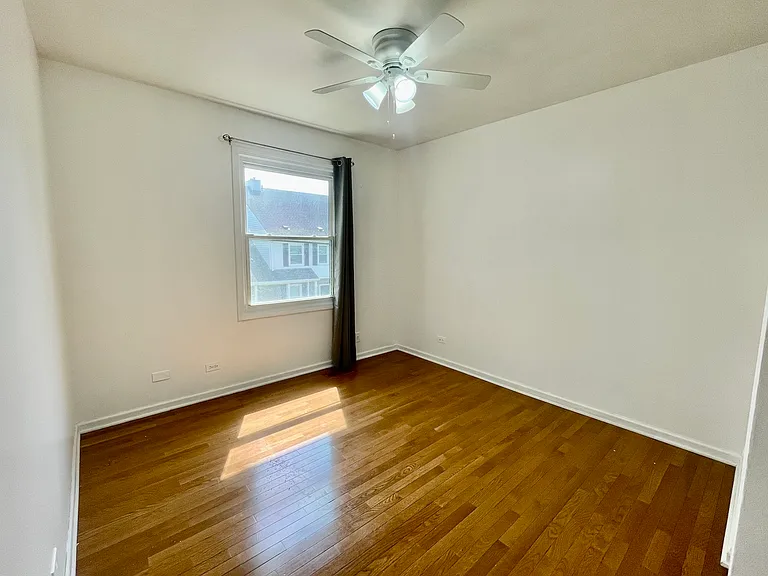 2760 College Hill Cir — Photo 17