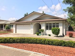 544 N 2nd Ave, Oakdale, CA