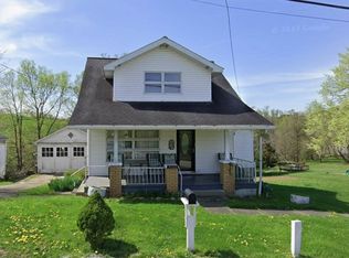 1022 Mapletown Rd, Greensboro, PA 15338