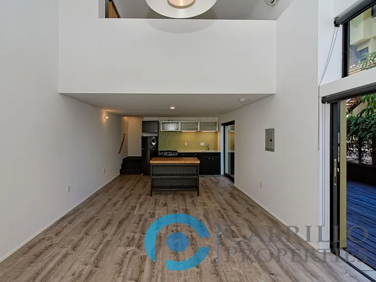 Centre Street Lofts — Photo 14