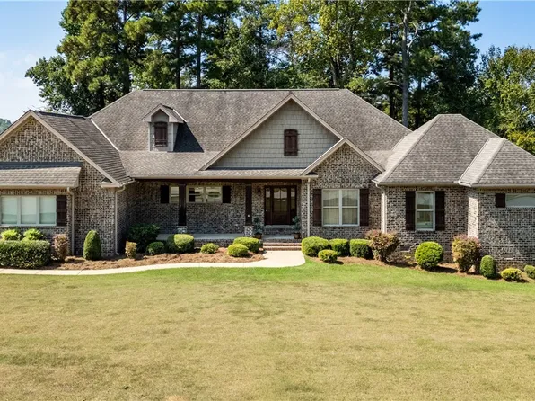 13969 Stone Harbour Dr, Northport, AL 35475