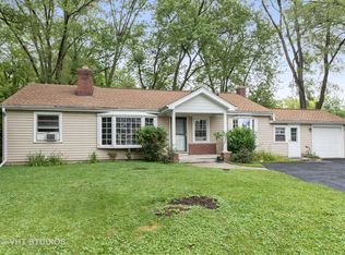 1100 E Thomas St, Arlington Heights, IL 60004