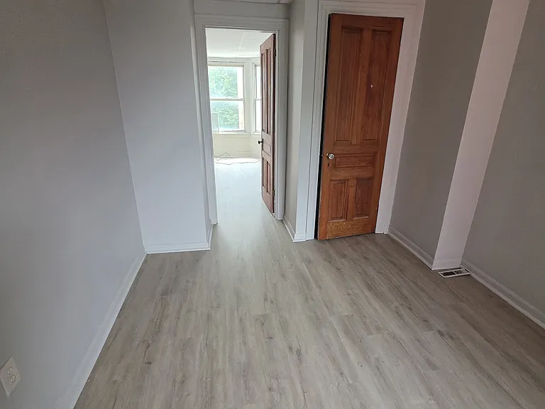 156 S Albemarle St — Photo 1