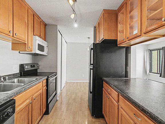 5th image of 4110 Rahn Rd APT 201