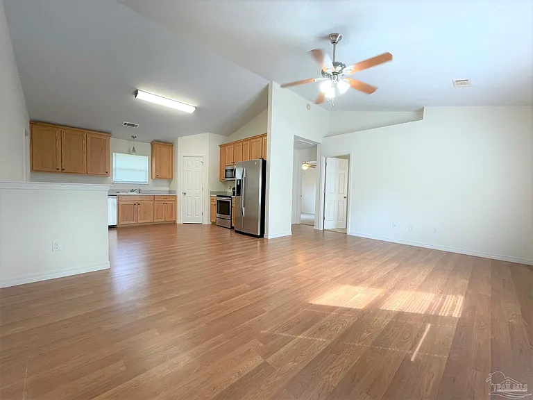 1786 Kell Rd — Photo 1