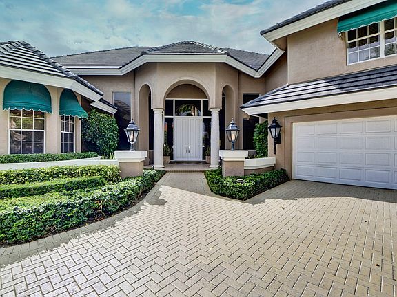 Home For Sale In St Andrews Country Club