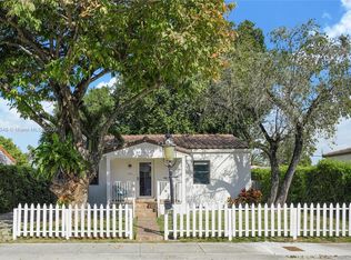 3121 SW 19th Ter, Miami, FL 33145