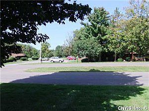 5th image of 397 Village Blvd N
