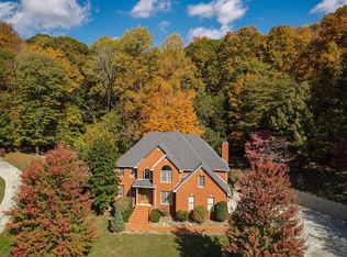 1434 N Plantation Dr, Cookeville, TN 38506