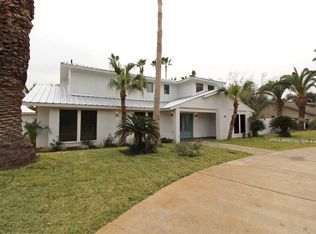 308 Plymouth Ln, Laredo, TX 78041