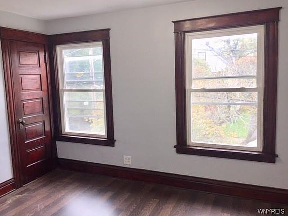3rd image of 2222 South Ave