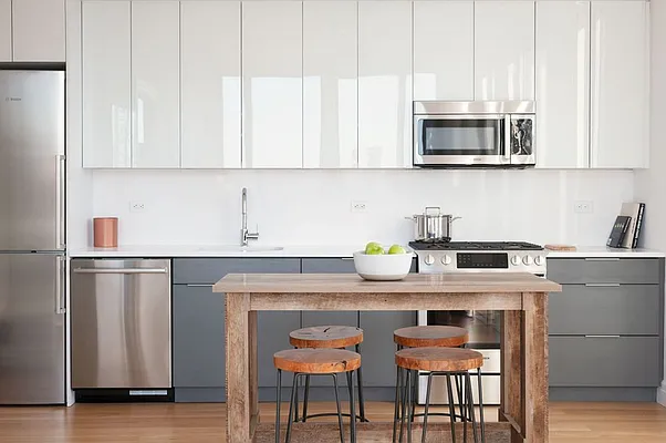 Rented by Two Trees | media 35