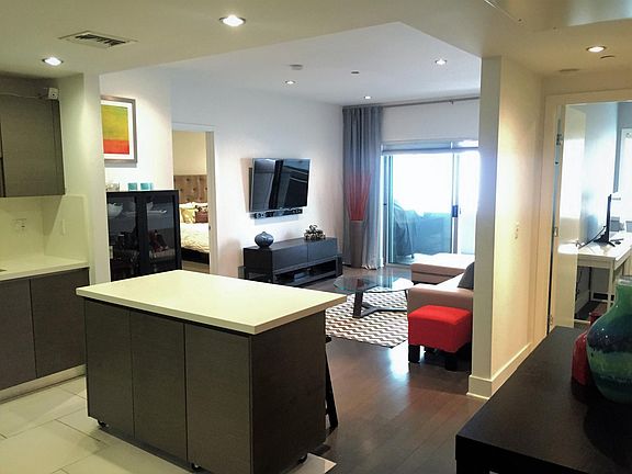 2nd image of 1730 Sawtelle Blvd #Penthouse 2