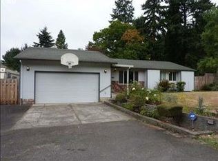 2135 SE Torbank Rd, Milwaukie, OR 97222