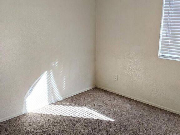 5th image of 2505 W Cezanne Cir