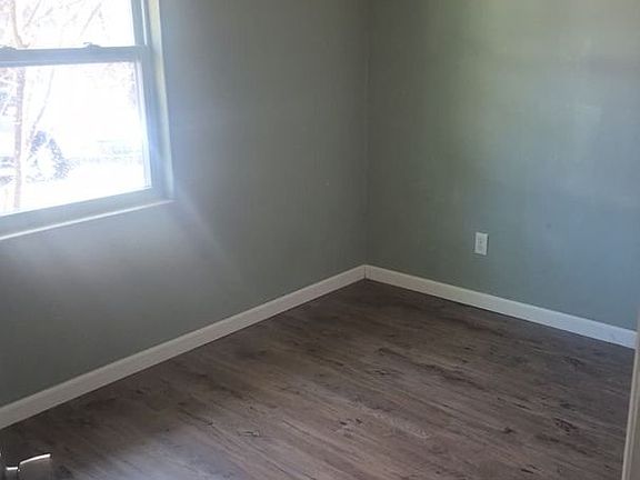 4th image of 314 W Thomas Ct