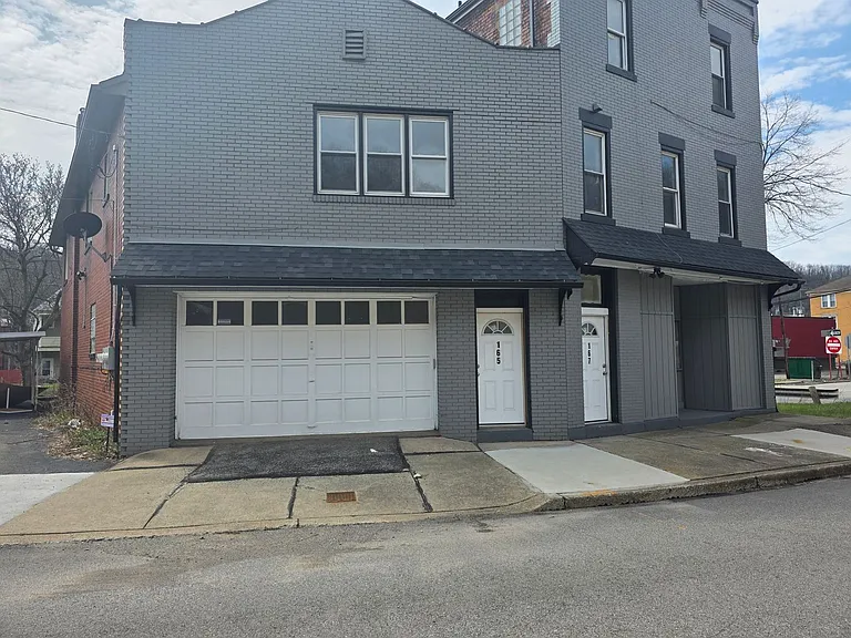 165-167 State Street (Diamond Protection Plan) — Photo 3