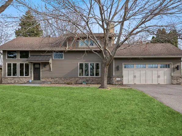 3720 Evergreen Ln N, Plymouth, MN 55441