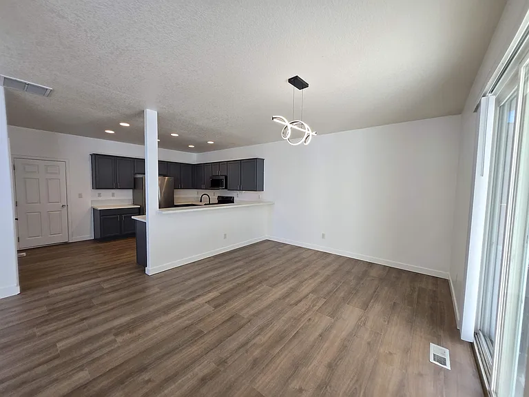 14571 SE Cherry Hill Ln — Photo 9