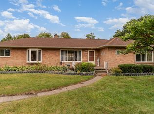 103 Lincoln Dr, Bay City, MI
