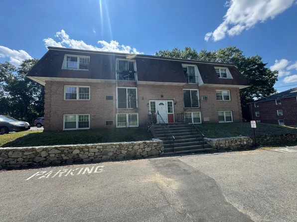 82 Boylston Ln, Lowell, MA