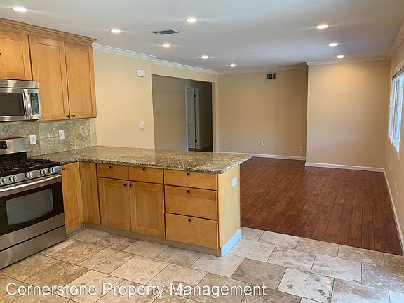 3rd image of 5474 Escover Ln