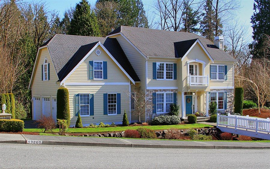 1st image of 17260 SE Licorice Way