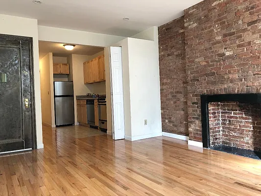 Rented by Provident Management Corp. | media 25