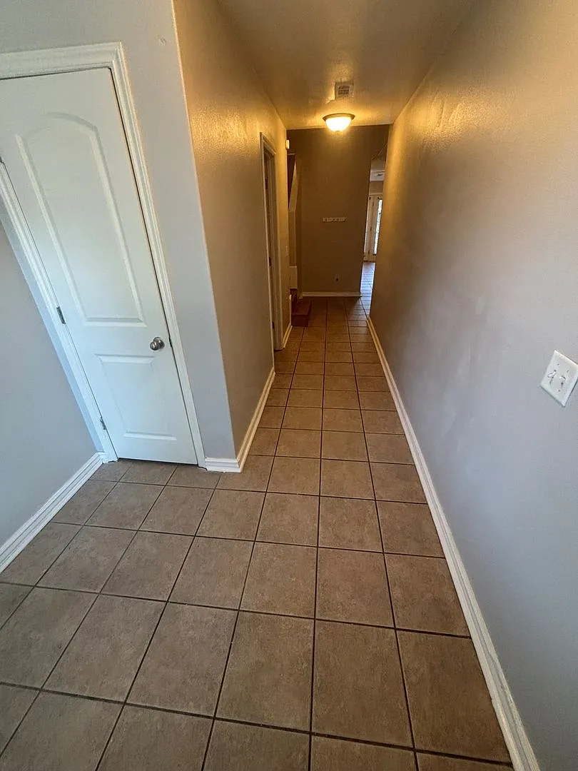Building Photo - 12284 Rambling Rose Way