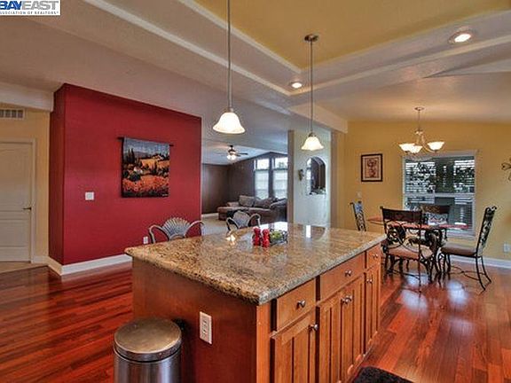 2nd image of 600 E Weddell Dr Spc 202