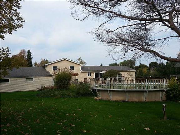 4th image of 7732 Chapman Dr