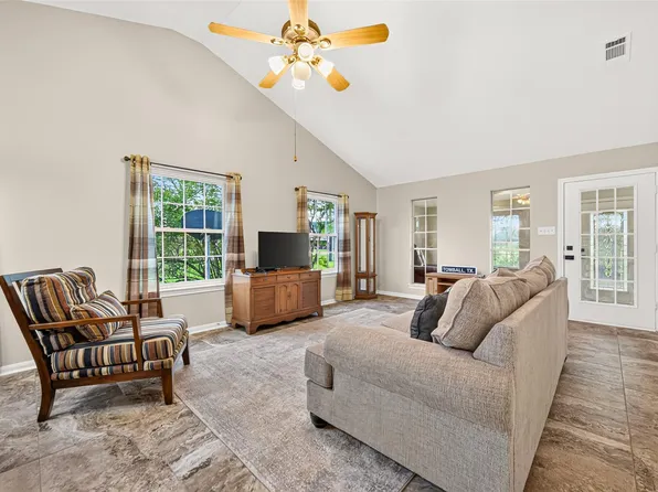 15126 Boudreaux Rd, Tomball, TX 77377