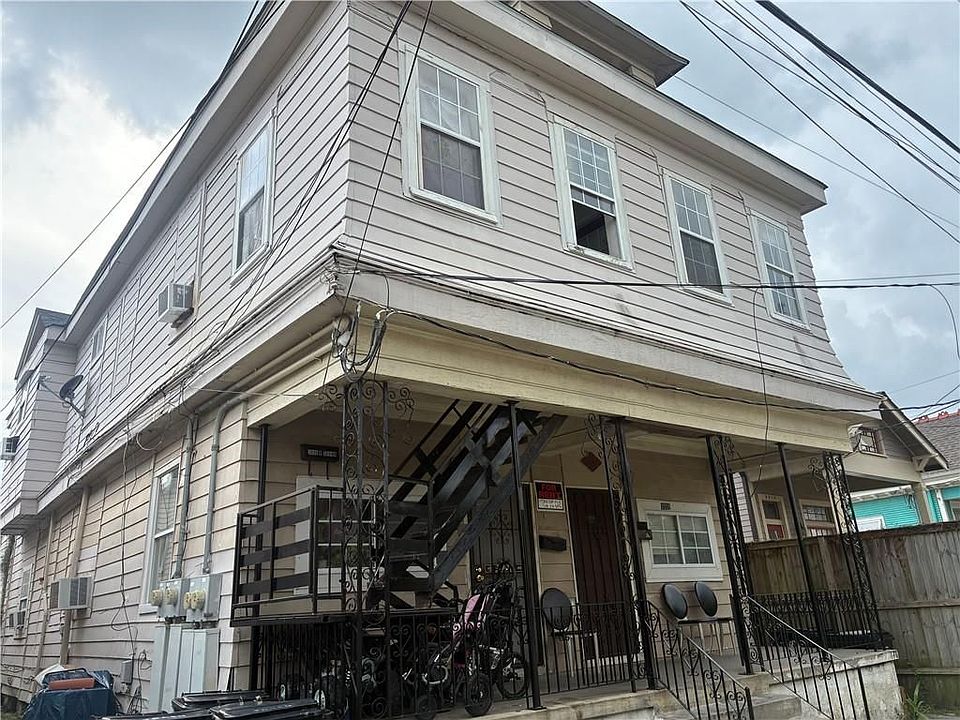 1st image of 3006 Palmyra St