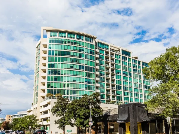 1570 Elmwood Ave Unit 911, Evanston, IL 60201